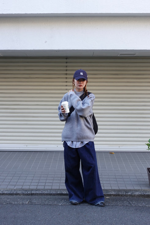 ベーシックルーズニット